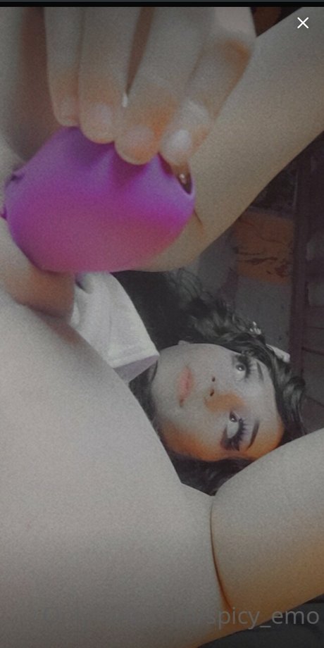 Spicyemo pornstar naked images