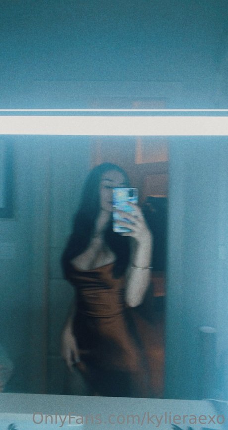 Kylie Rae star high quality images