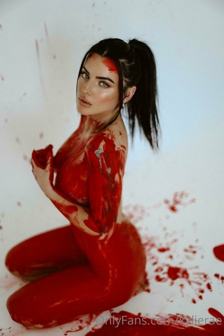 Kylie Rae top star pic