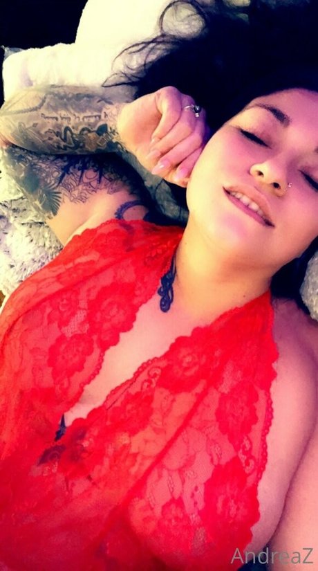 Andrea Zendejas free model images