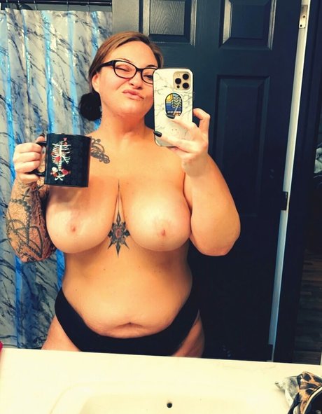 Andrea Zendejas exclusive model pics