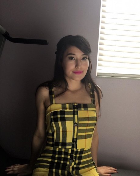 Lia SEXT ME star pretty galleries