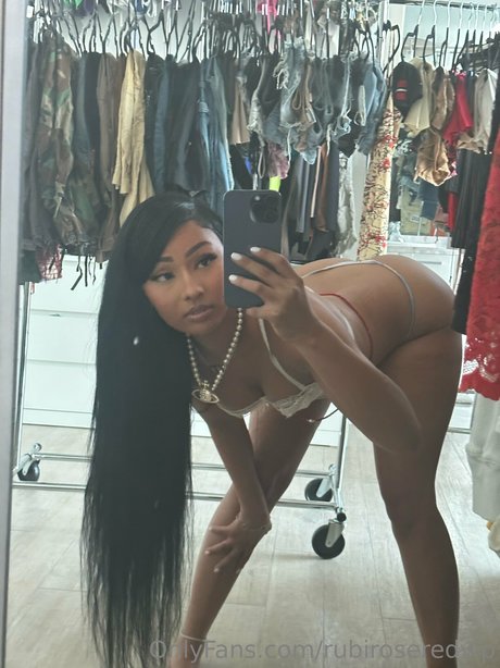 Rubi Rose nice pornstar picture