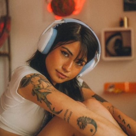 Shark Bae_ porn star galleries