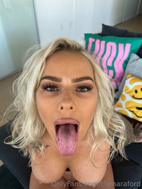 Nara Ford pornstar photo