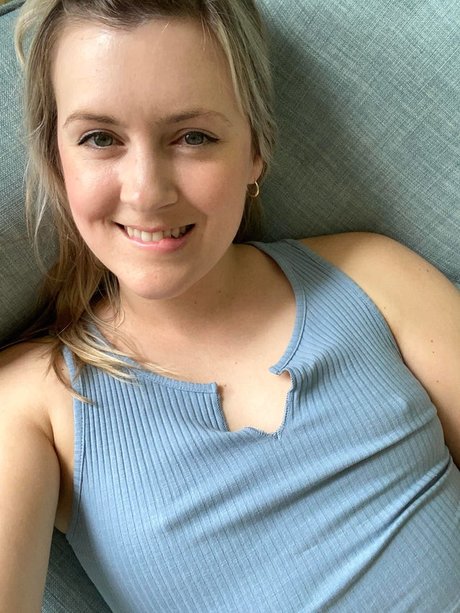 Liz XO_ star nudes pic