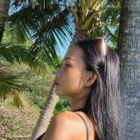 onlyapple juice nudes model gallery