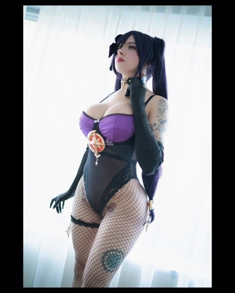 Hana Senpai model gallery