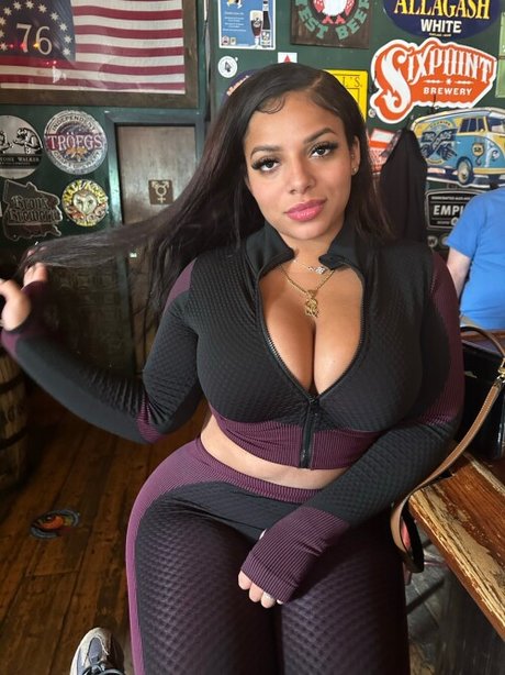 KKVSH adult star pictures