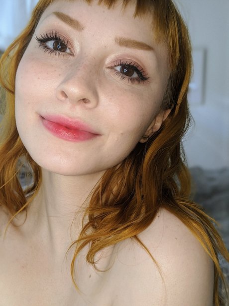 oiled ebony onlyfans naked pic