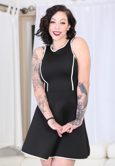 skinny shemale onlyfans beautiful pic