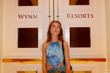 Zoey Luna nice pornstar pictures