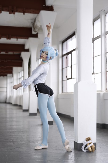 Anaelic star nudes image