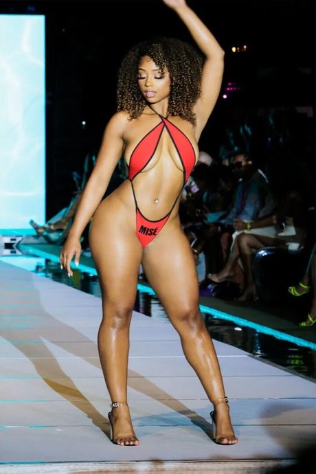 Kathryn Celestre pornstar exclusive pics