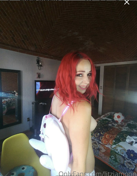Litzia Moon high quality pornstar photo