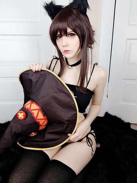 Meggii pornstar nude galleries