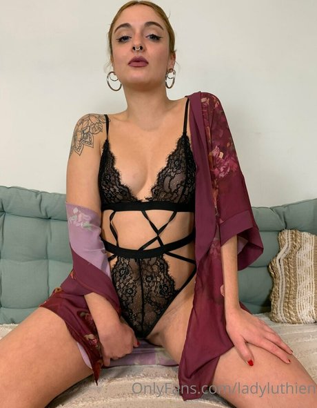 ladyluthien nude pornstar images
