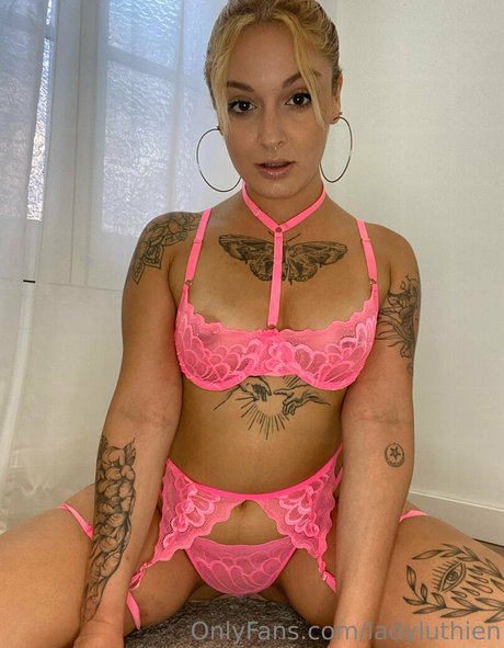 ladyluthien Profile pic