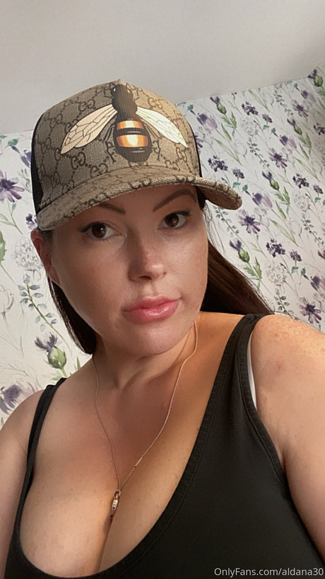 Rachel Aldana model sex images