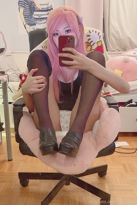 Yoshiohka star naked images