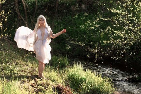 Elune Cosplay nude model archive