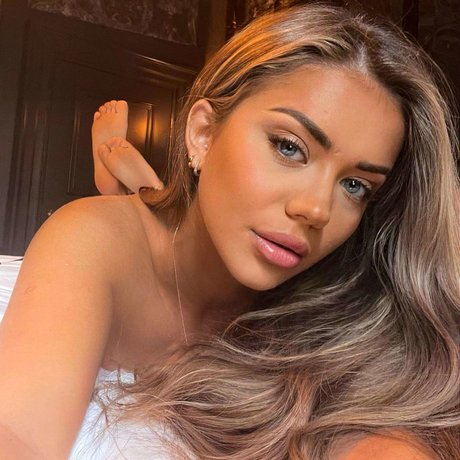 Natalia Zoppa xxx star image