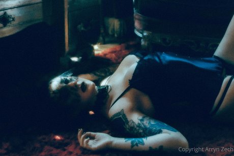 uncut onlyfans beautiful xxx galleries