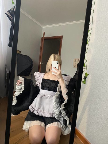 Allotropp nudes star pictures