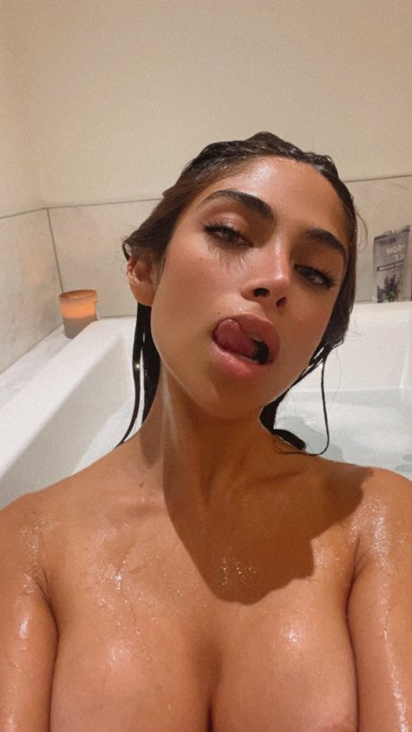 Alexelena hd pornstar pic