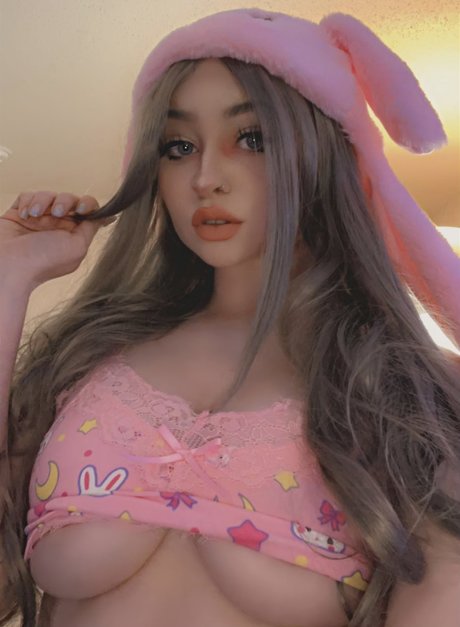 ihateremy pornographic model img