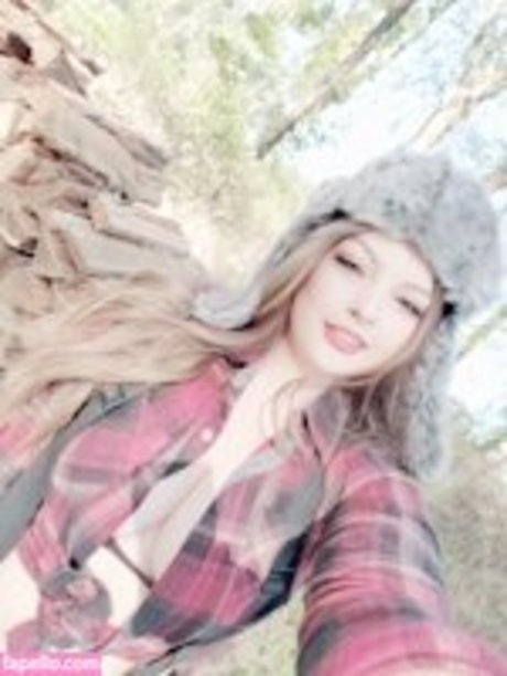 Okicospi pornstar sexy image