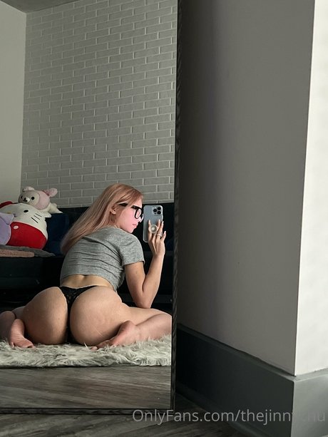 Itsjinny xxx model image