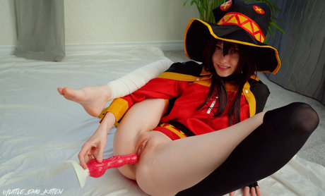 Little Emo Kitten pornstar high quality gallery