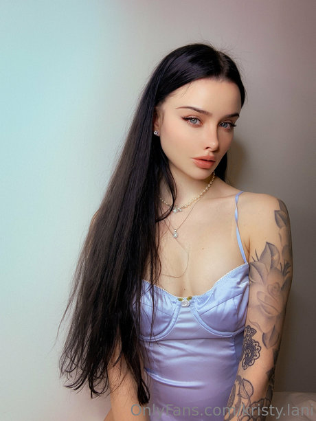 Kristy Lani model perfect photos