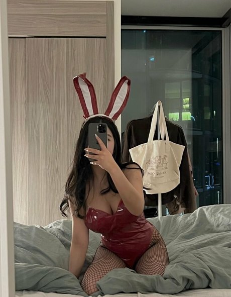 Yeonaxo model sexy img