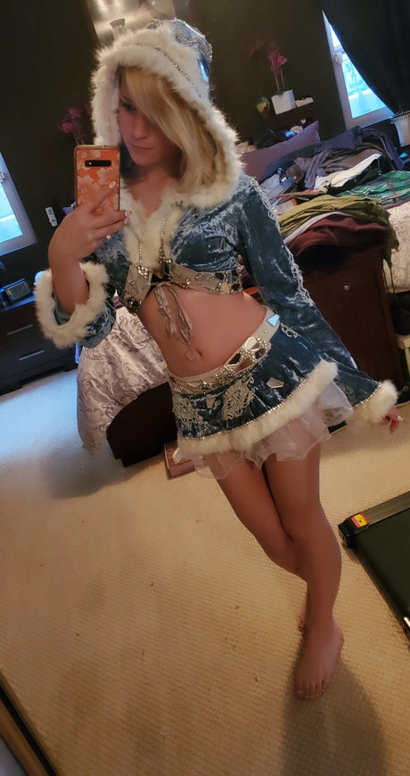 Bunnybii model erotic pictures