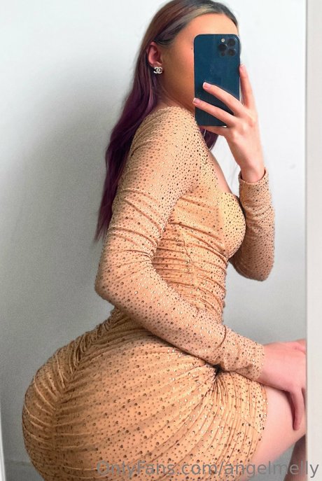 Angelmelly star pics