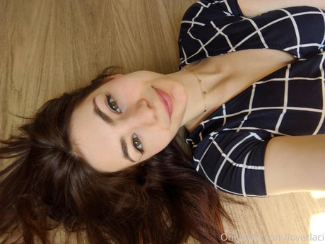 LoverLaci Profile pic