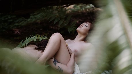 Mars Noire nudes model img