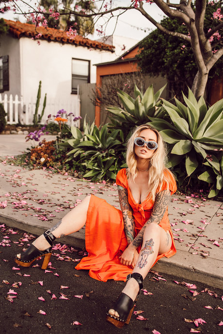 Alysha Nett nudes model gallery