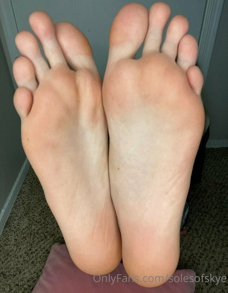 SolesOfSkye hot model photos