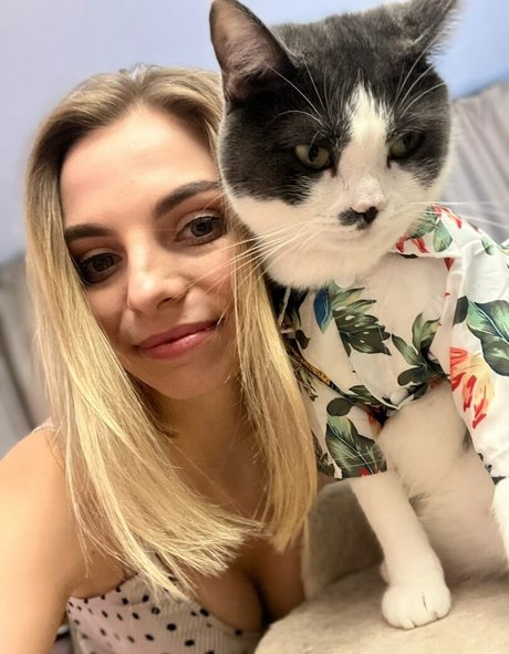 busya18plus pretty star photos