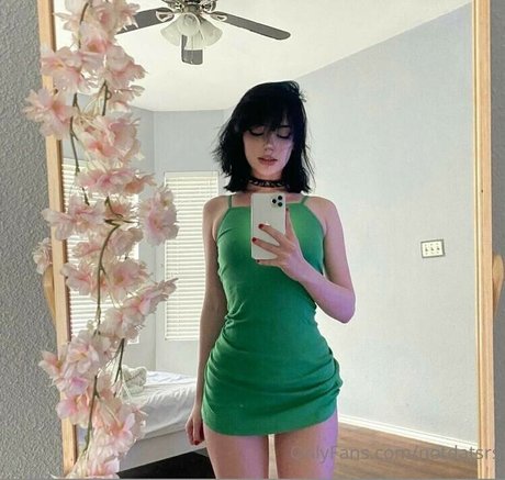 Its Not Dat Srs pretty actress img