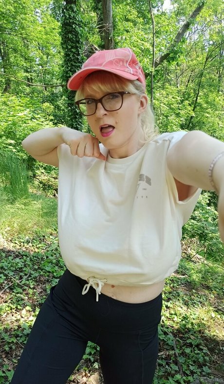 Casey Deluxe star naked picture