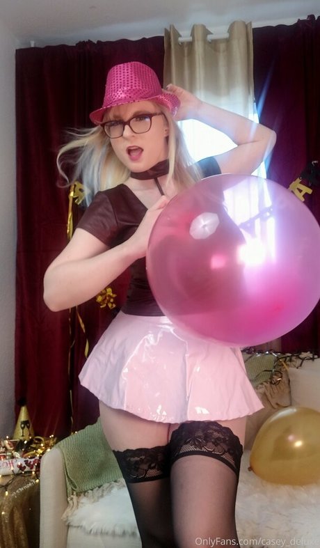 Casey Deluxe model nudes pictures