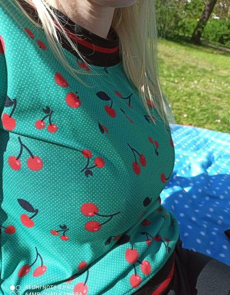 Casey Deluxe model erotic photo