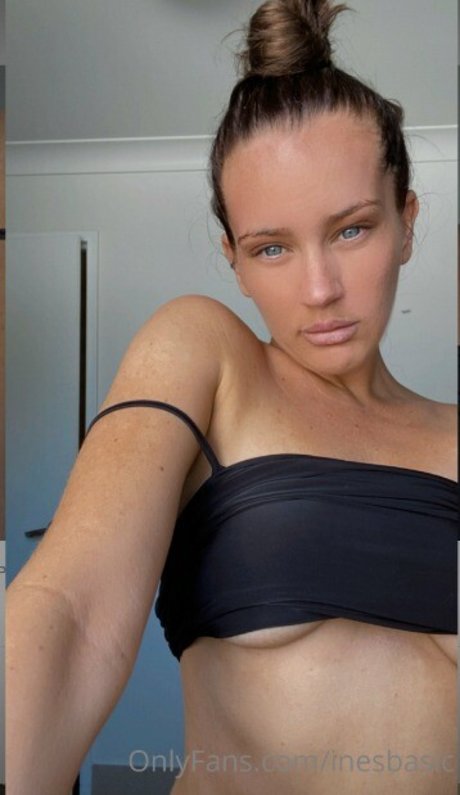 Ines Basic_ model beautiful pictures
