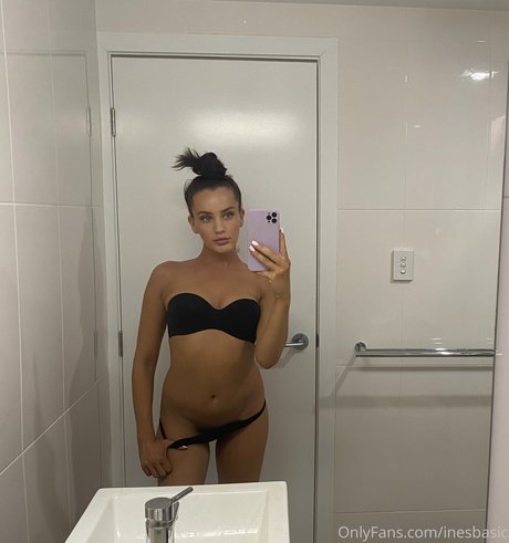 Ines Basic_ star top images