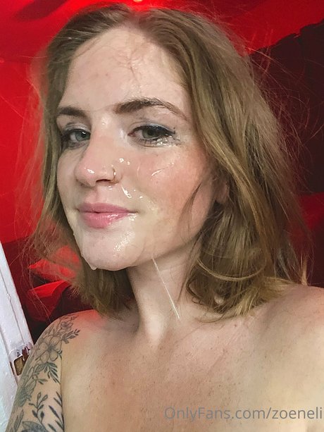 zoeneli star best photos