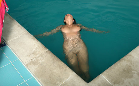 Stacy Cruz adult star pics